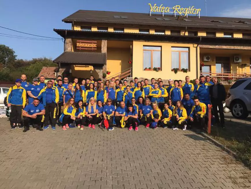 Înainte de Campionatele Mondiale de Fitness, Gabi Toncean și-a strâns campionii la Reghin