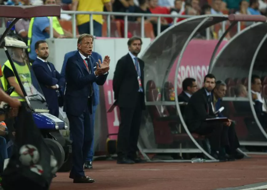 România - Armenia 1-0. Debandadă națională. Tensiunea este maximă în sânul tricolorilor. Maxim și Moți și-au cerut scuze pentru ieșirile de vineri! GALERIE FOTO
