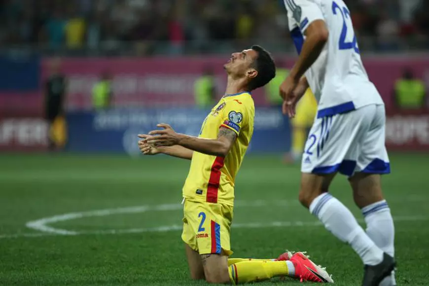 România - Armenia 1-0. Debandadă națională. Tensiunea este maximă în sânul tricolorilor. Maxim și Moți și-au cerut scuze pentru ieșirile de vineri! GALERIE FOTO