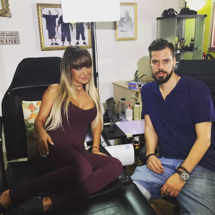 Andreea Antonescu s-a tatuat. Ce desen și-a făcut și unde