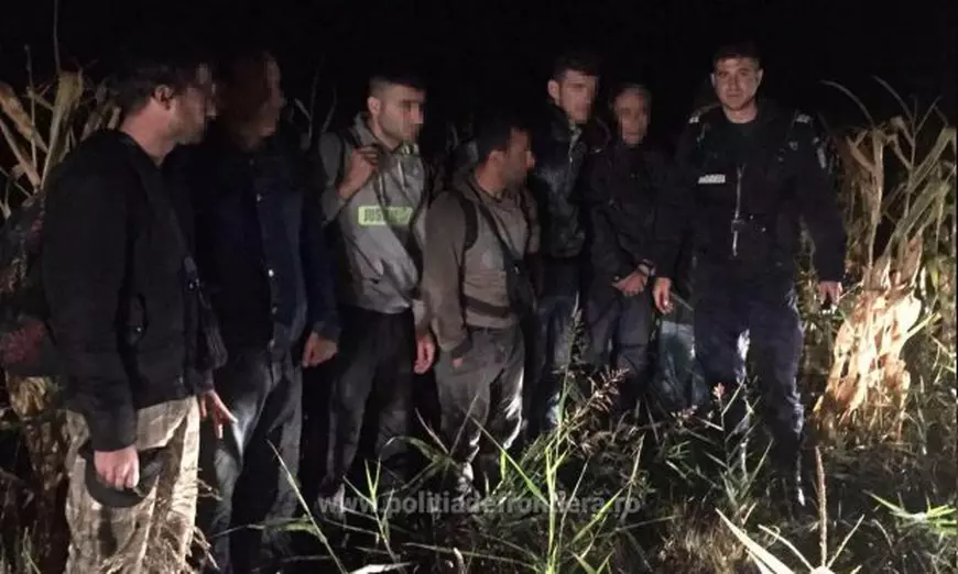 17 irakieni și iranieni, opriți la Vama Nădlac