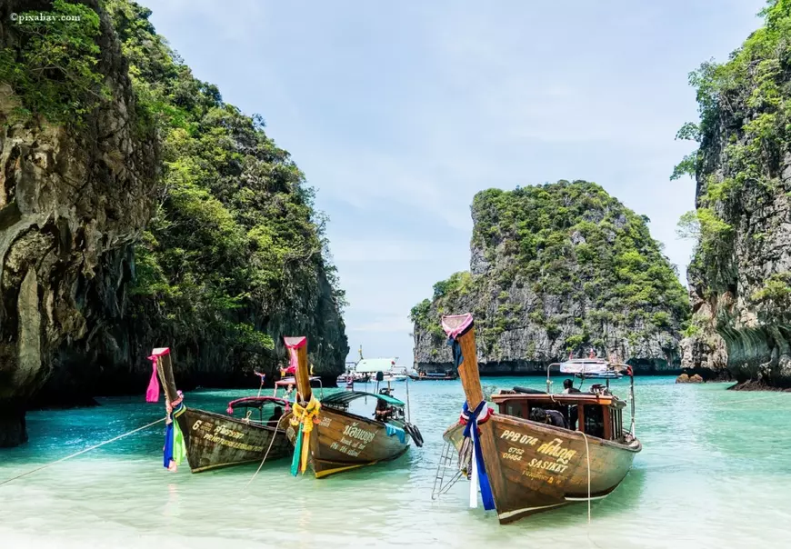 Experimentul Phuket. Planul Thailandei pentru a readuce turiștii în insulele sale
