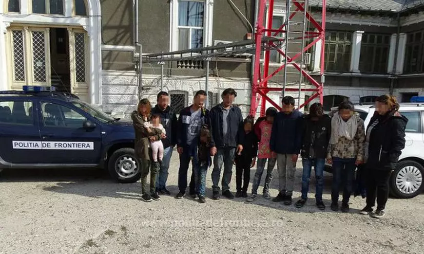 17 migranți, prinși în Bihor de polițiștii de frontieră. Alți 19 au trecut Dunărea cu barca, în Dolj