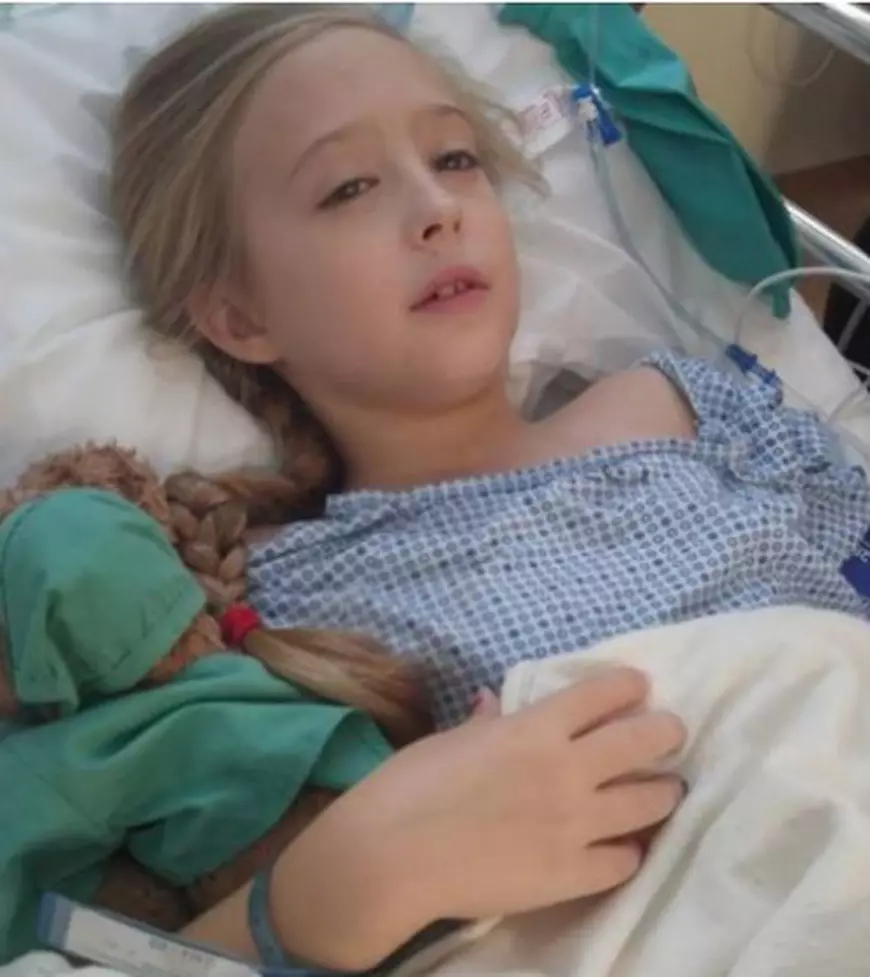 O fată de zece ani este cea mai tânără persoană care a învins cancerul la sân. A primit diagnosticul dur la doar opt ani