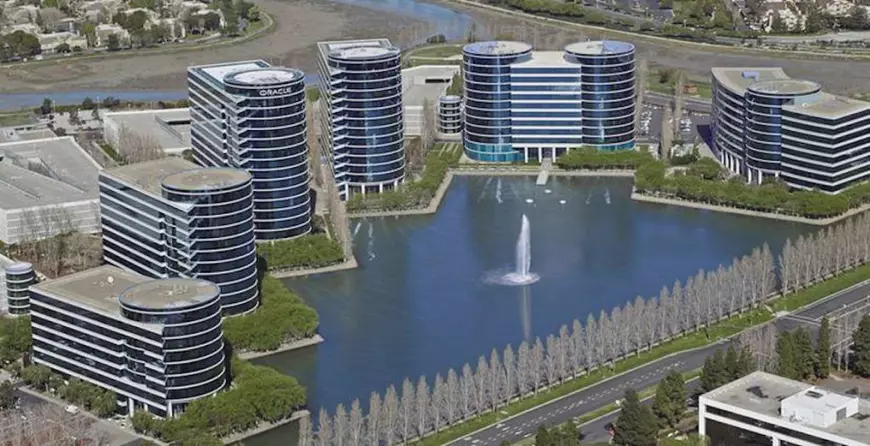 Sediul Oracle din Redwood City, Silicon Valley