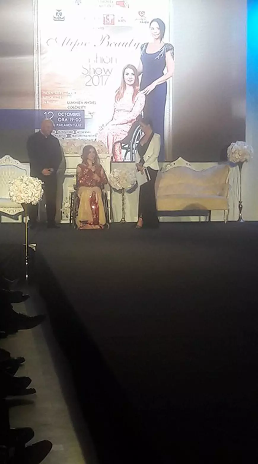 FOTO EXCLUSIV/ Iubitul Andreei Marin, în primul rând la gala prezentată de divă. A încurajat-o discret