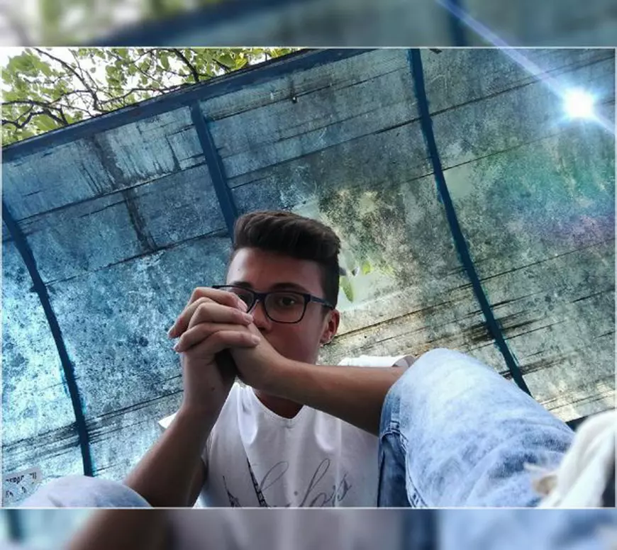 FOTO| Anchetă la o școală din județul Buzău, unde o profesoară ar fi lovit un elev chiar de Ziua Educației