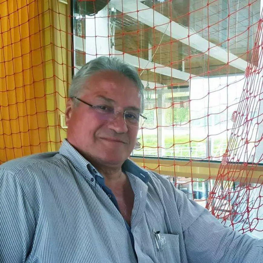 FOTO| Bărbatul rănit grav în accidentul din județul Buzău este Grigore Potec, tatăl campioanei olimpice la înot Camelia Potec