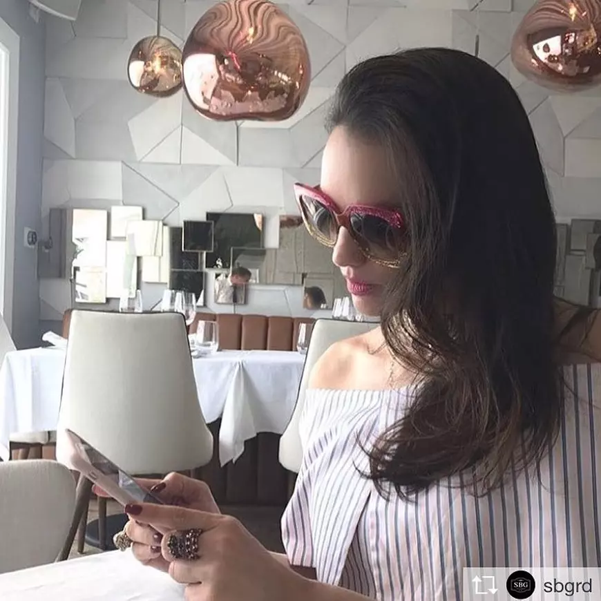 Ce a făcut Consuelo, fosta nevastă a lui Adrian Mutu, cu doar câteva ore înainte de nunta acestuia. Bruneta arată de senzație