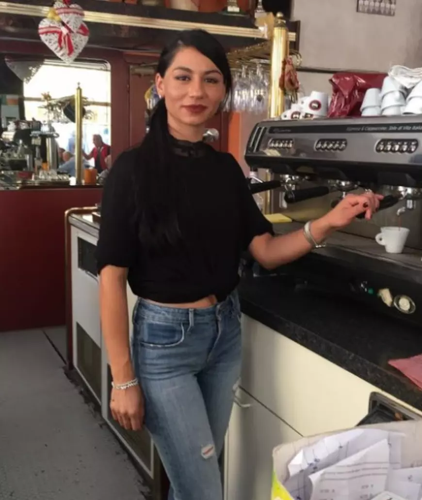 Tragedie pe o șosea din Italia. O româncă a murit într-un accident de mașină, sub ochii iubitului ei