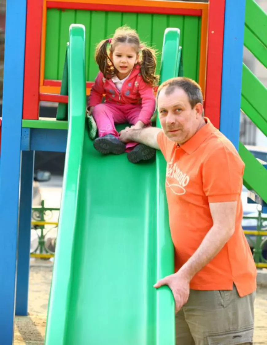 Florin Busuioc a descoperit actoria în copilărie, grație tatălui său. “Îmi pare rău că am stat departe de teatru 12 ani”