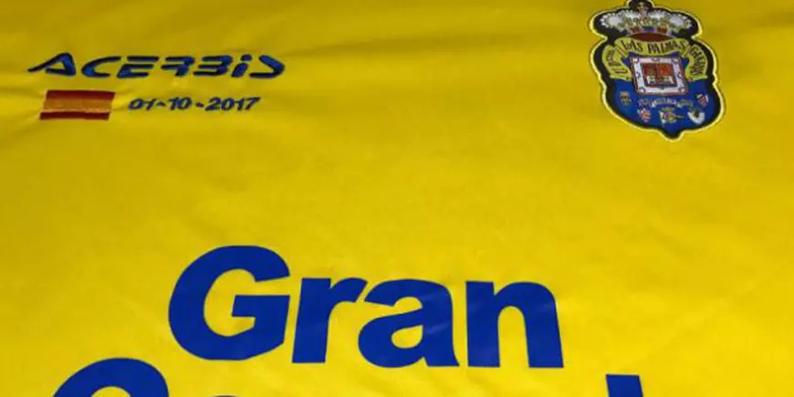 Tricoul pe care-l vor îmbrăca azi cei de la Las Palmas