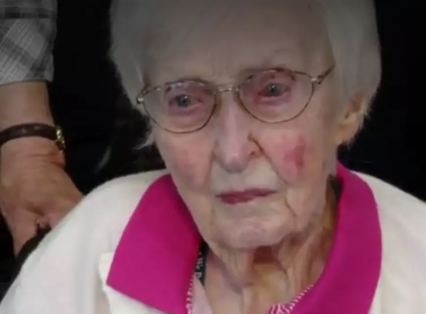 Una dintre cele mai în vârstă femei din lume, la aniversarea a 112 ani: "Încă îmi place mult berea"