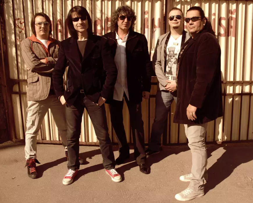 EXCLUSIV/ Zoli de la ”Sarmalele reci” nu prea mai cântă. E vegan, traduce și ține conferințe antroposofice