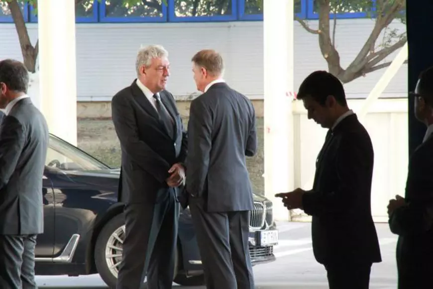 Iohannis: Dacă și acest guvern ar cădea ar trebui să-mi pun întrebarea dacă PSD ar mai putea guverna. Deocamdată, nu suntem în această situație