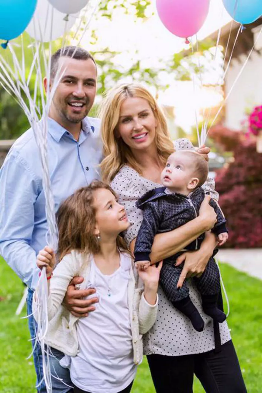 Băiețelul Andreei Bănică a împlinit un an. “La mulți ani, pruncușor minunat” 