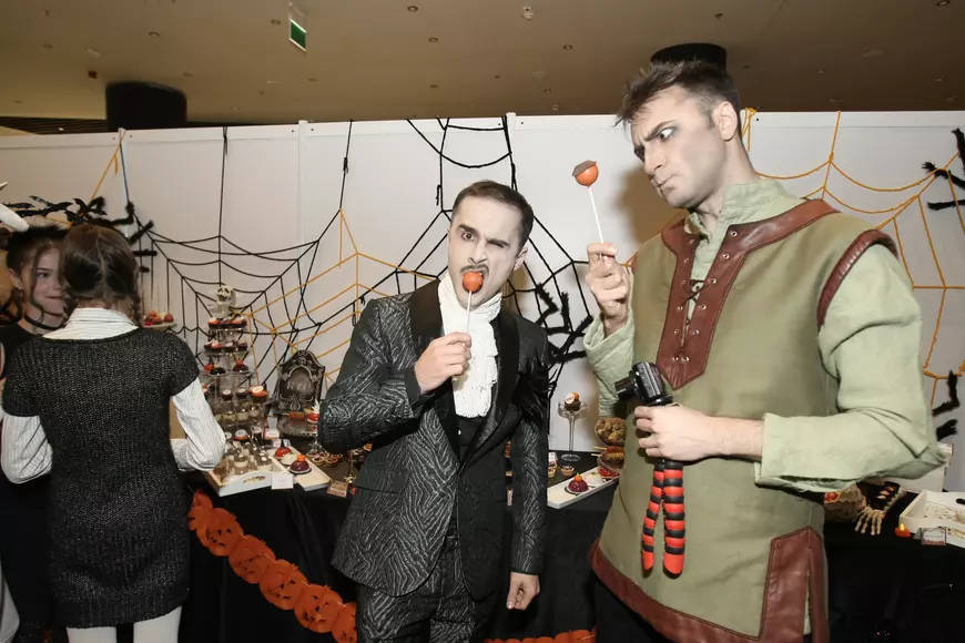 VIDEO EXCLUSIV/ Duet de excepție între Șerban Copoț și Vlad Grigorescu. Au inhalat heliu și au cântat!