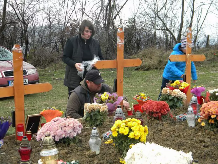 Cosmina, fetița din Bistrița care a murit alături de trei frați