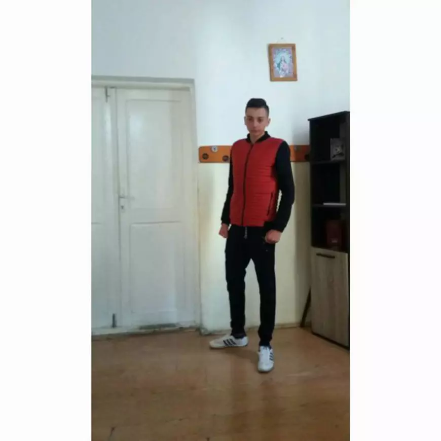 Un elev din Buzău riscă să rămână fără un ochi după ce a fost bătut cu boxul de un coleg|FOTO