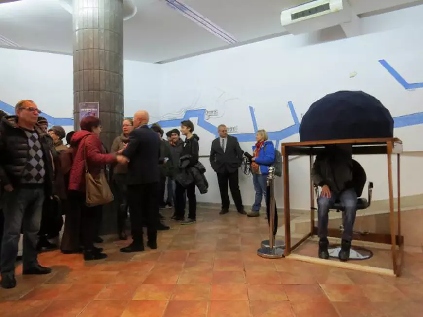 Planetariu pentru nevăzători, deschis la Galați. Își pot imagina cerul cu ajutorul mâinilor| FOTO