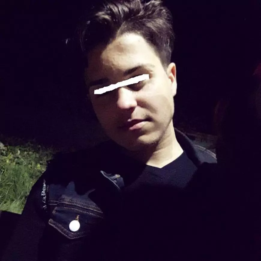 Unul dintre elevii-asasini de la Călărași a plâns ore întregi în arest. El este chiar cel care i-a tăiat gâtul șoferului care l-a luat la autostop