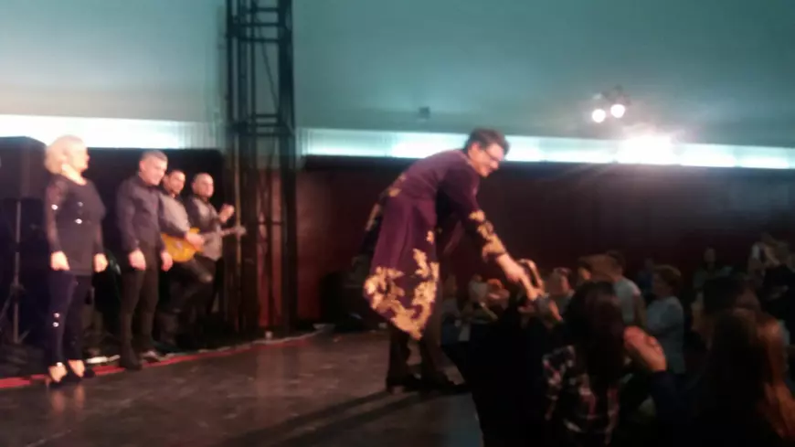 EXCLUSIV/Fuego, cât pe ce să fie linșat de fani. S-au călcat în picioare ca să-l atingă!