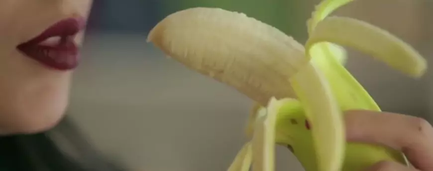 Cântăreața Shaimaa Ahmed, condamnată la închisoare din cauza unui videoclip indecent. Acuzată de incitare la desfrău | VIDEO