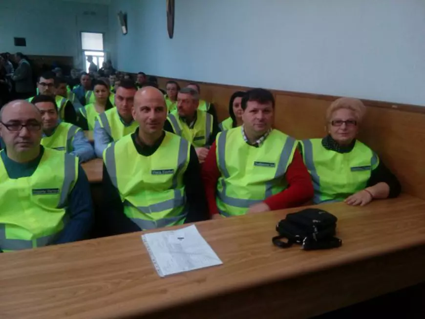 REPORTAJ/O pensionară, o controloare de bilete și un inginer sunt voluntari la Poliția Locală Galați
