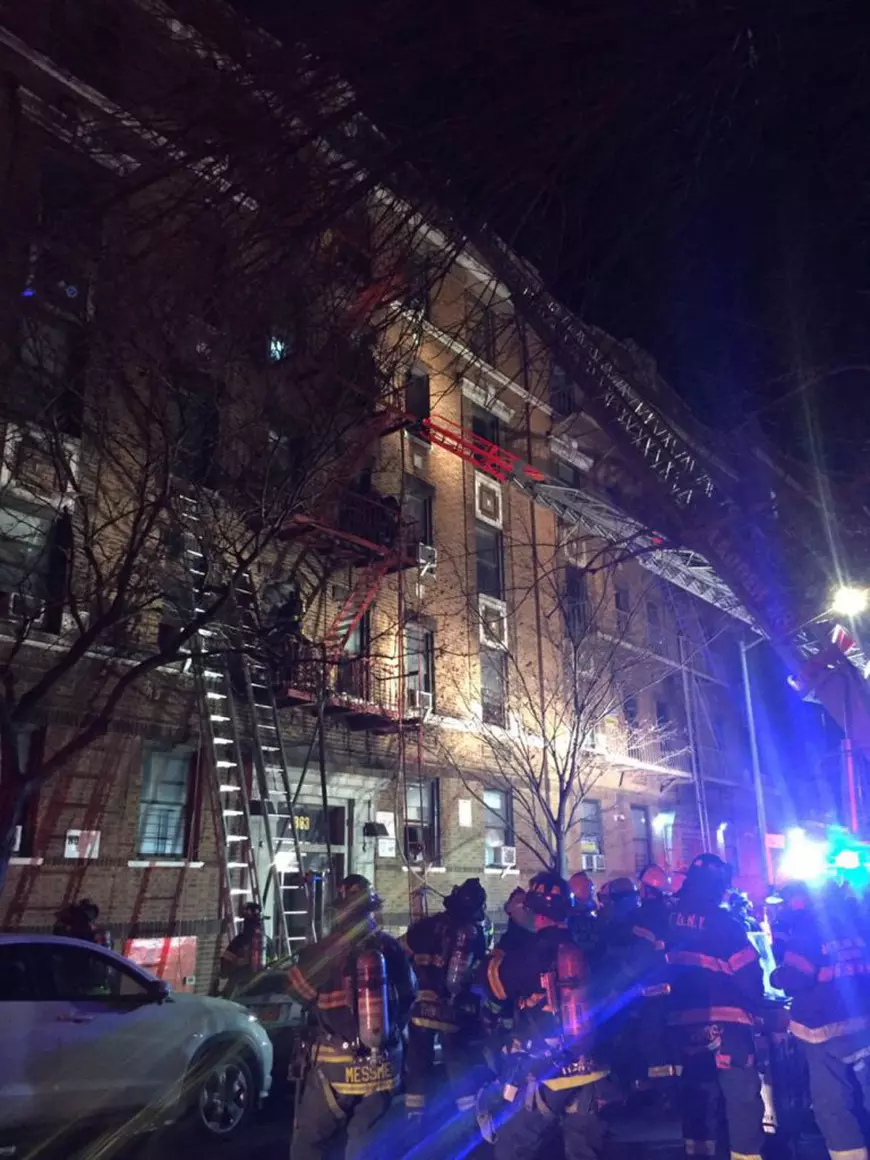 UPDATE/ Incendiu în Bronx, New York. Patru copii se numără printre cei 12 morți