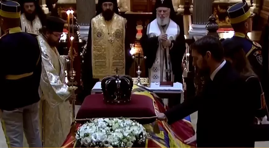 Familia Regală nu a respectat rangul