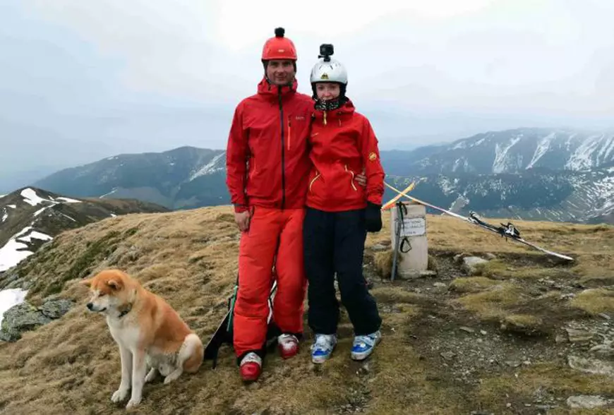 Salvamontista Nathy Josse a murit în Munții Călimani. A vrut să arboreze tricolorul