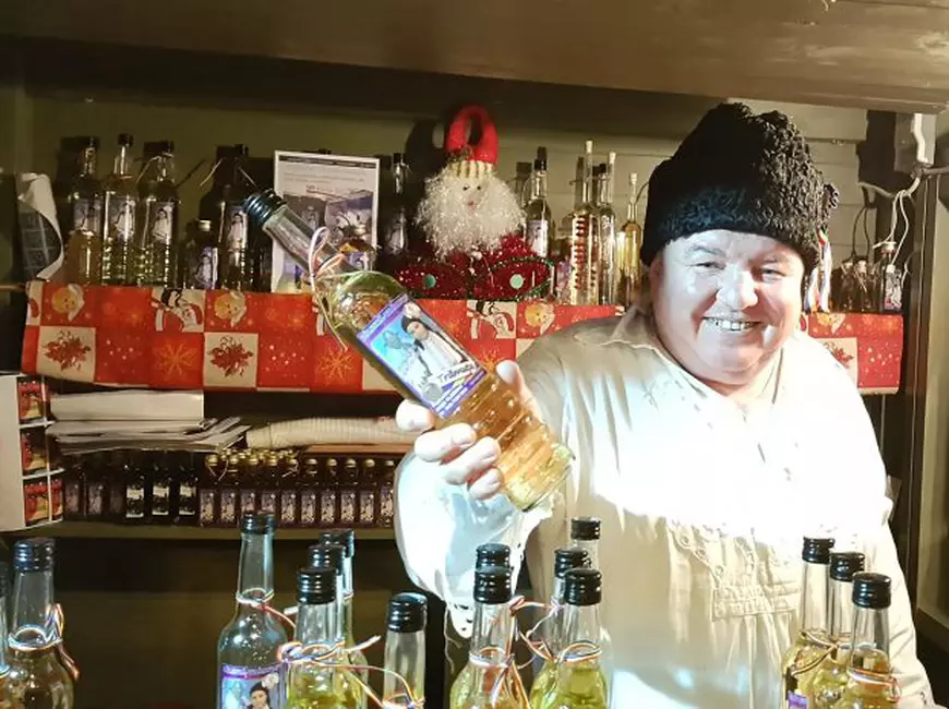 Pălinca la pompă este făcută în Bihor