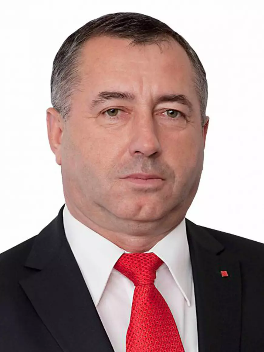 “Noaptea, ca plugarii” | Județul Vrancea, deszăpezit “cu dragoste” și fără licitație