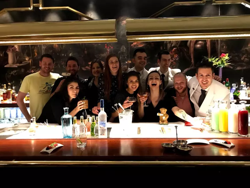 "Cea mai bună șefă din lume" și-a dus toți angajații în vacanță în altă țară