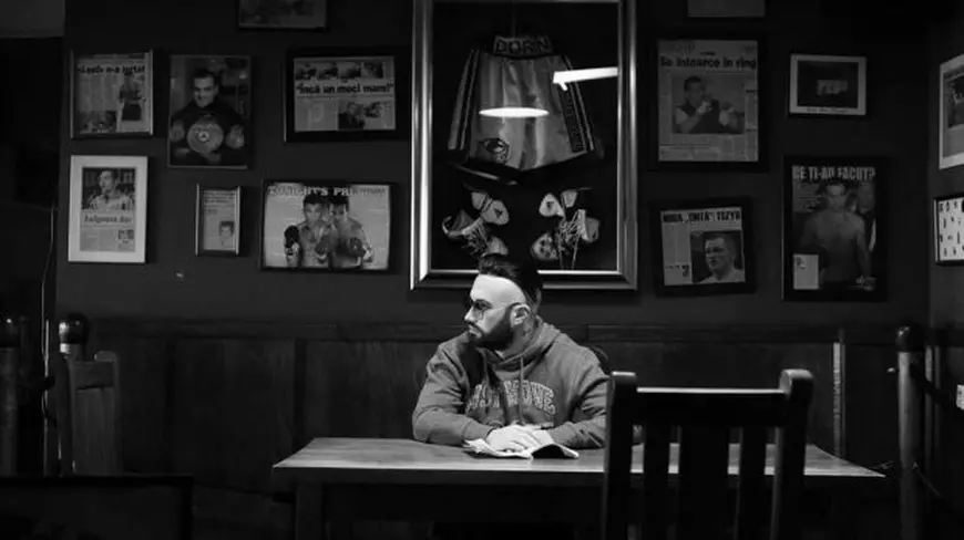 Ce a filmat Bendeac în pubul lui Doroftei din Ploiești. ”A fost bătaie mare. Moșu a revenit în ring” | FOTO