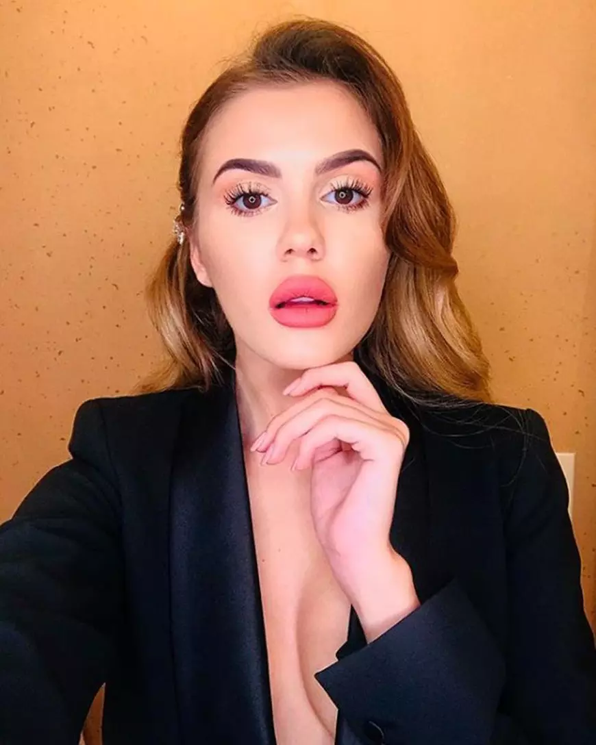 VIDEO EXCLUSIV/Concurentele de la „Bravo, ai stil- All Stars” ne-au dezvăluit atuurile lor. Se ”bat” în feminitate, naturalețe și... stil!
