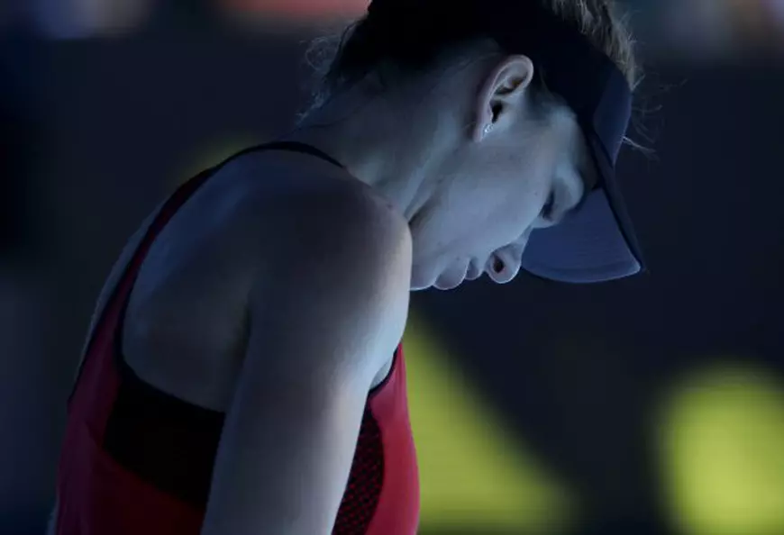 Cum a luptat până la moarte Halep în meciul cu Kerber. La cine a urlat ”taci din gură”? Imaginile semifinalei memorabile de la Australian Open 2018 | FOTO