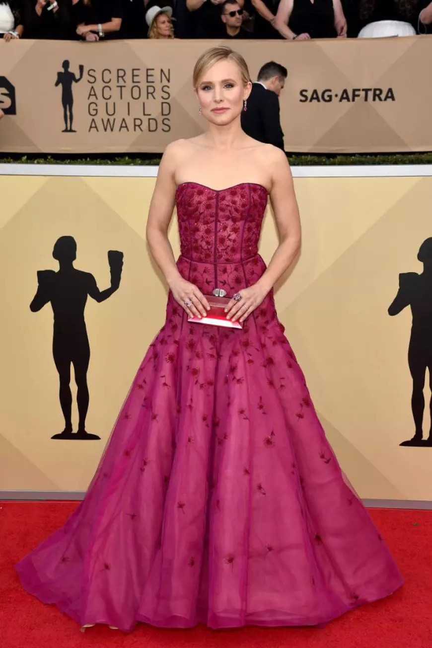 Vedetele au purtat culori strălucitoare pe covorul roșu la SAG Awards 2018