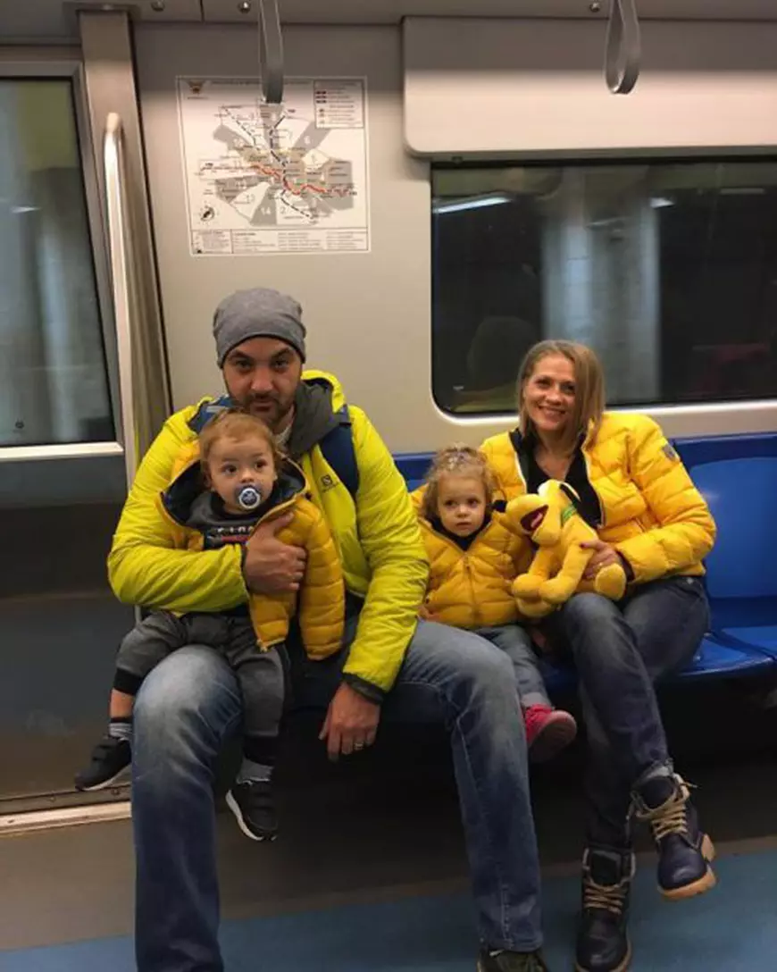 Mirela Vaida cu familia