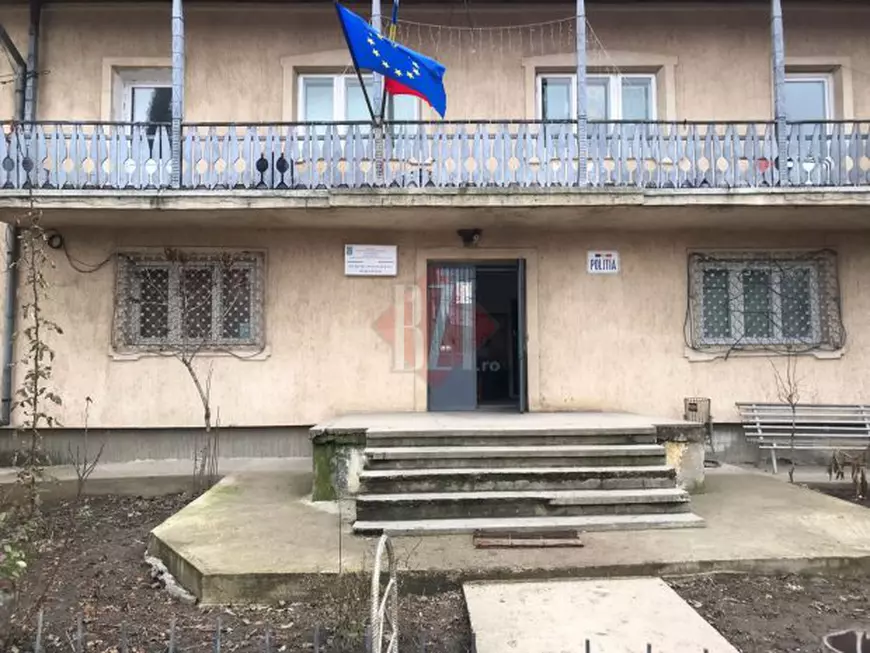 Un polițist din Iași ar fi încercat să violeze o adolescentă de 16 ani. Tatăl fetei: „Îi e frică să nu dea cu mașina peste ea”