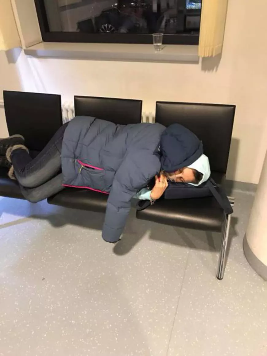 Miriam, jurnalista bolnavă de cancer, tratată în ultimul hal în spitalul din Germania. Imagini șocante cu fosta prezentatoare tv