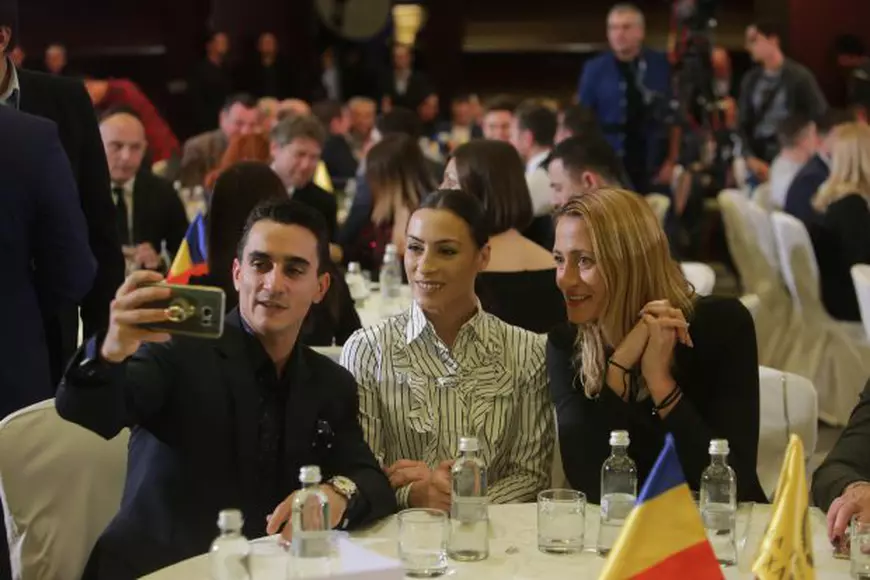 Generația de Aur zâmbește: l-a convins pe Lupescu să candideze la FRF / GALERIE FOTO