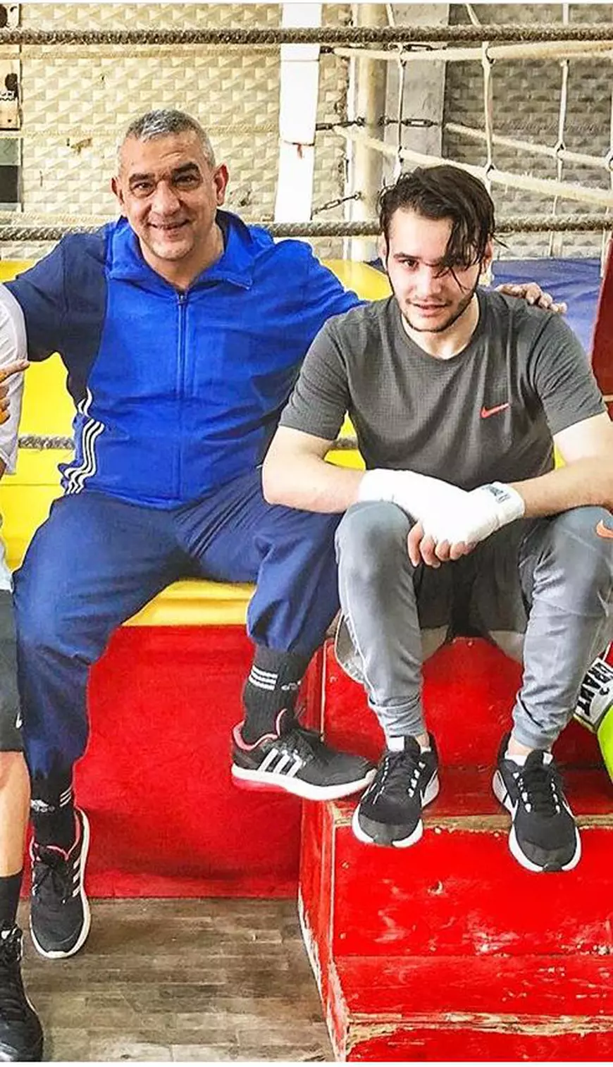 EXCLUSIV / Patrick Borcea a slăbit 30 de kilograme și s-a apucat de sală. Prietenii l-au băgat într-un program de „reparații capitale”