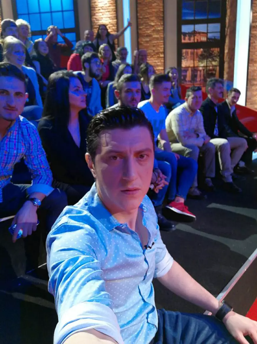 VIDEO EXCLUSIV/Costi Diță uită deseori când este născut. „Mama îmi amintește că e ziua mea”