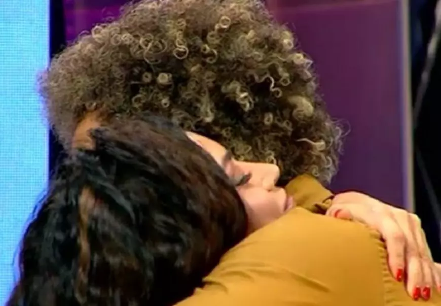 Kamara și-a prins soția cu un alt bărbat. Amănunte incredibile din căsnicia lor, au ieșit la iveală