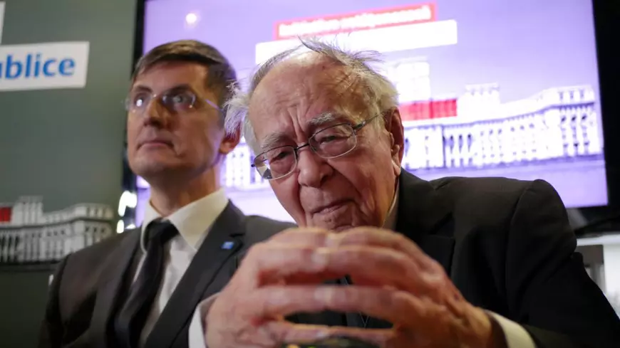 VIDEO | ,,Fără penali în funcții publice”, inițiativa pentru care USR vrea să modifice Constituția. Mihai Șora: ,,Nu trebuie să depunem armele”