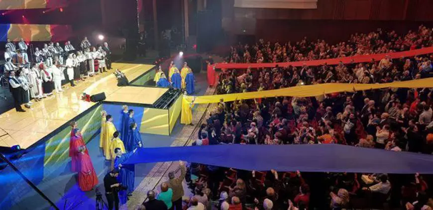 VIDEO/Fostul preot Pomohaci a ridicat în picioare mii de oameni la Chișinău. ”Sărut mâna, părinte Cristian!”