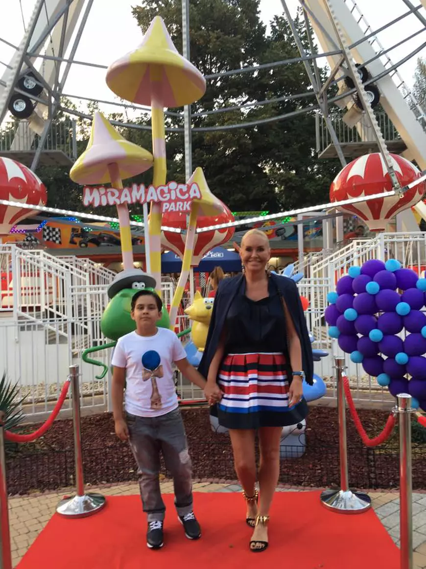 VIDEO EXCLUSIV/ Vica Blochina își mai dorește o fetiță. „Aș face doar dacă aș fi cu cineva, singură nu mai fac”