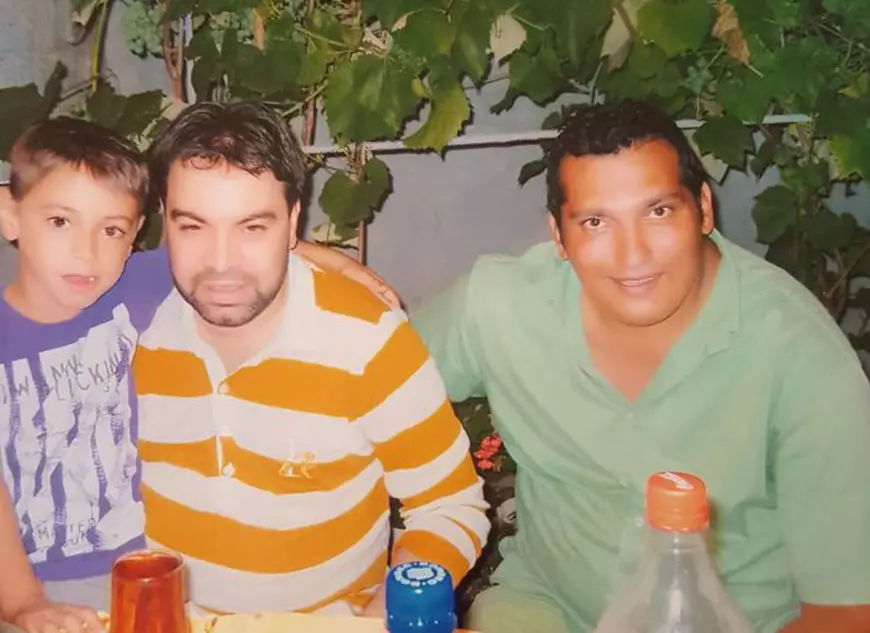 VIDEO/Povestea lui State “Punkistu”, lăutar de oraș: “Ascultam o casetă câte 18 ore pe zi ca să prind ritmul”
