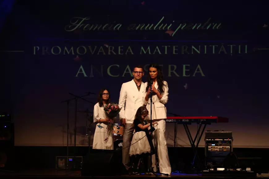 Premiul Femeia Anului pentru Promovarea Maternității a fost obținut de Anca Serea